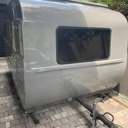 Qek Wohnwagen Homeoffice To Go Schmidle شقة *
